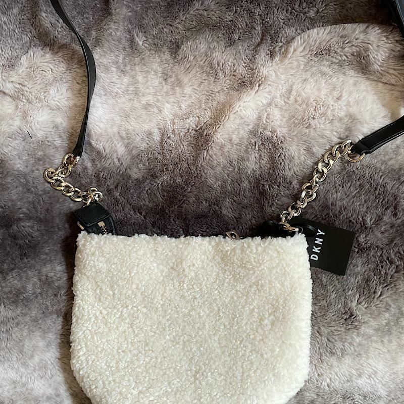 dkny wayne leather drawstring bucket bag